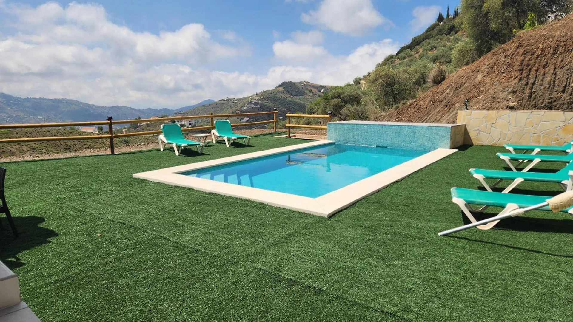 펜션 Villa Gabriel 카닐라데알바이다 스페인